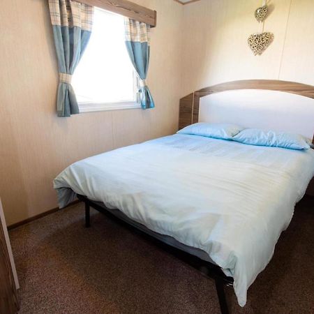 Caravan In Haven Marton Mere Holiday Park Blackpool Ngoại thất bức ảnh