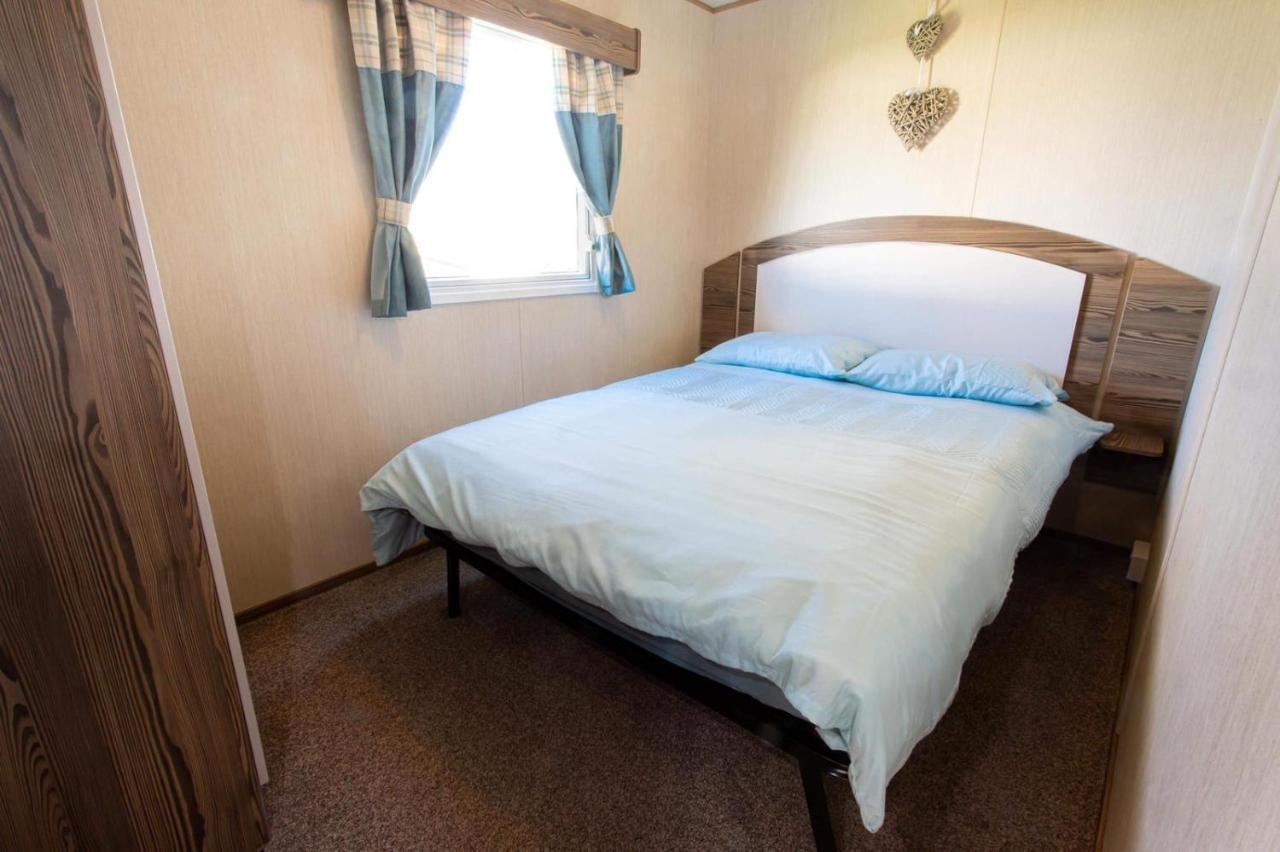 Caravan In Haven Marton Mere Holiday Park Blackpool Ngoại thất bức ảnh