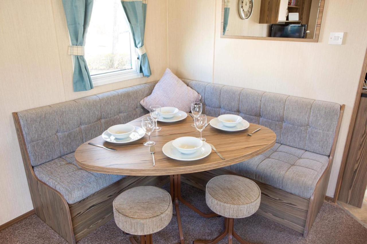 Caravan In Haven Marton Mere Holiday Park Blackpool Ngoại thất bức ảnh
